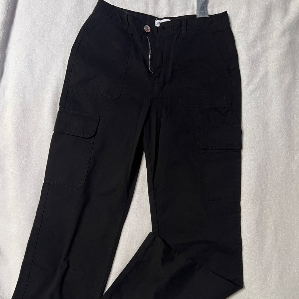 Zara black cargo pants size 6